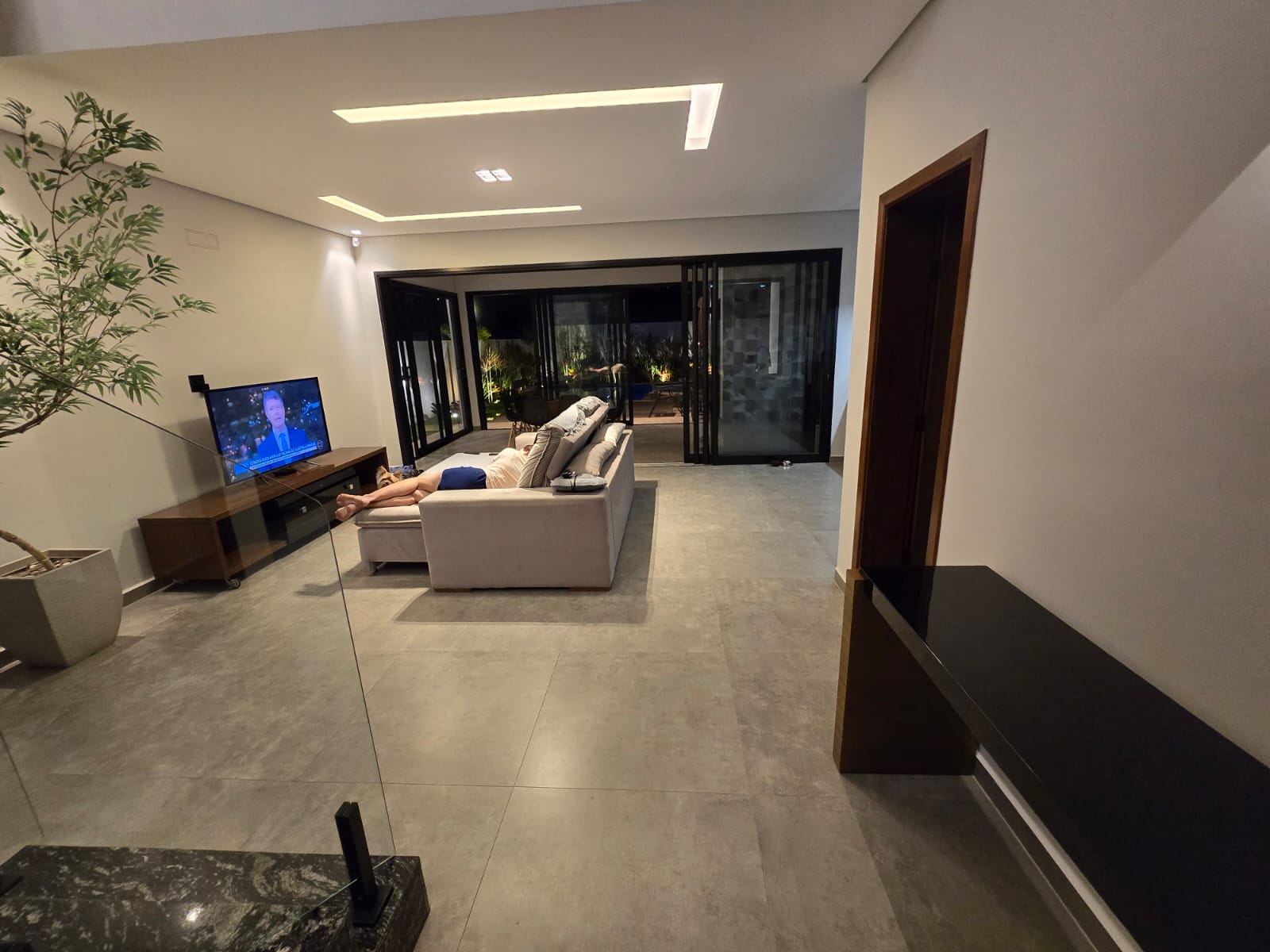 WhatsApp Image 2025-03-21 at 17.26.26