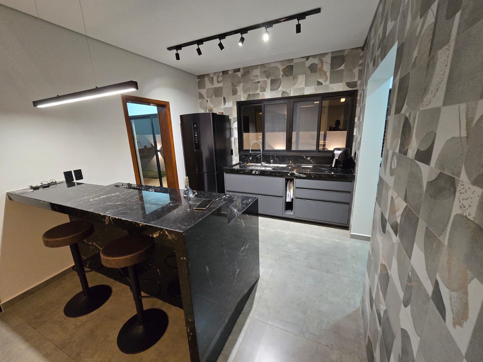 WhatsApp Image 2025-03-21 at 17.27.02 (3)