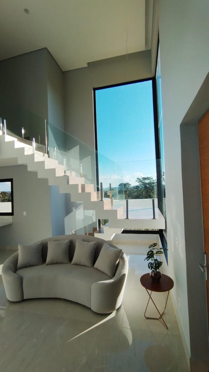 WhatsApp Image 2025-05-08 at 17.53.22 (14)