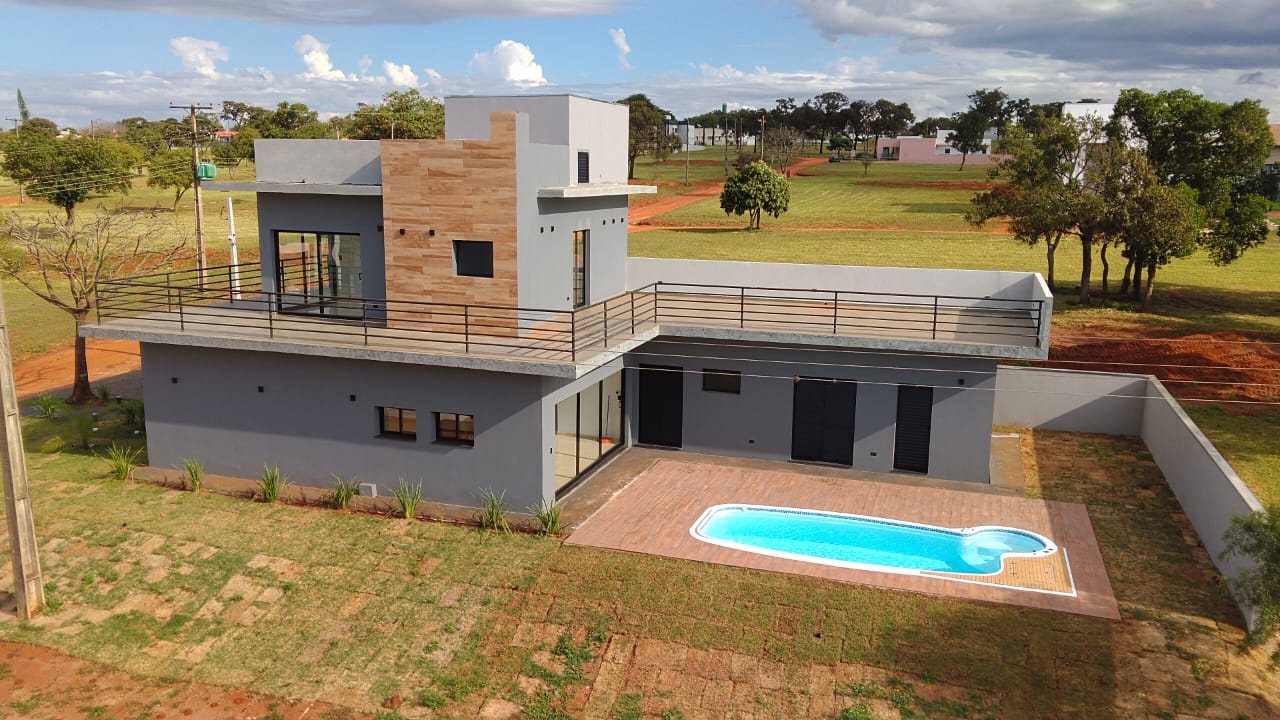 WhatsApp Image 2025-10-17 at 16.20.36 (5)