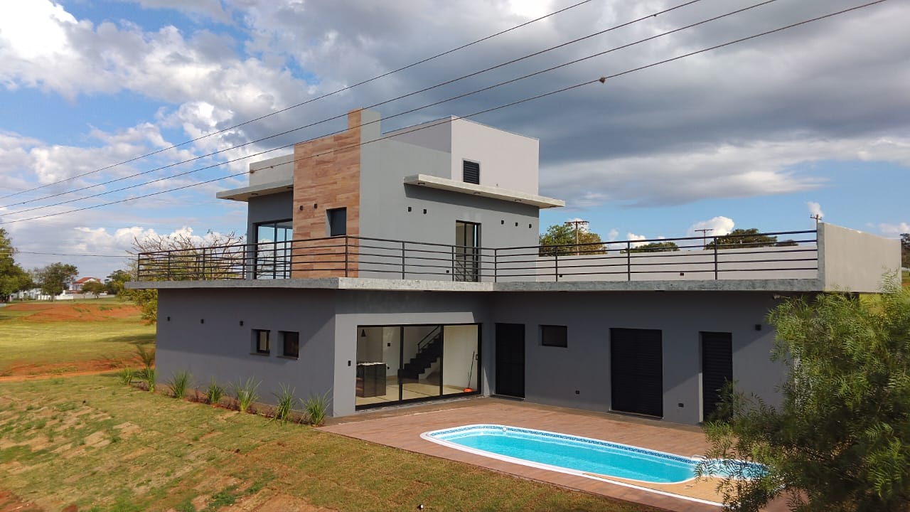 WhatsApp Image 2025-10-17 at 16.20.36 (6)