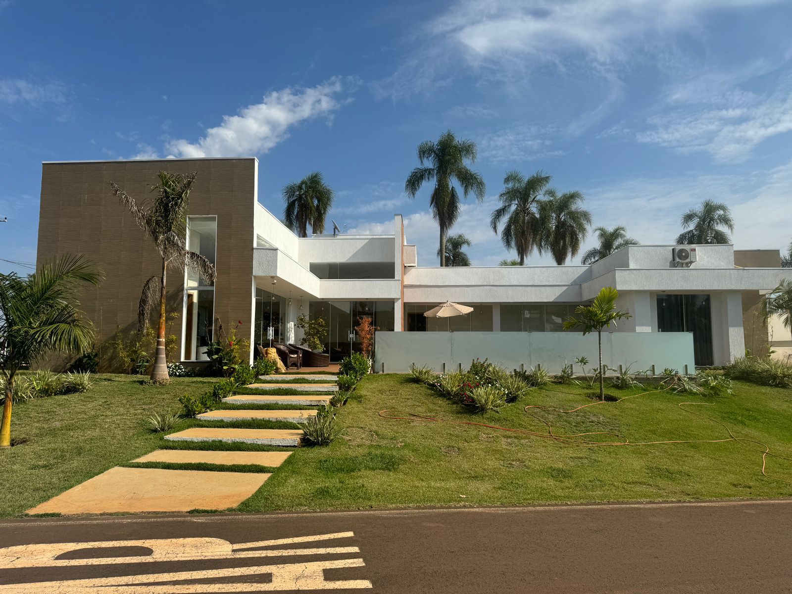 WhatsApp Image 2025-11-06 at 18.58.54 (2)